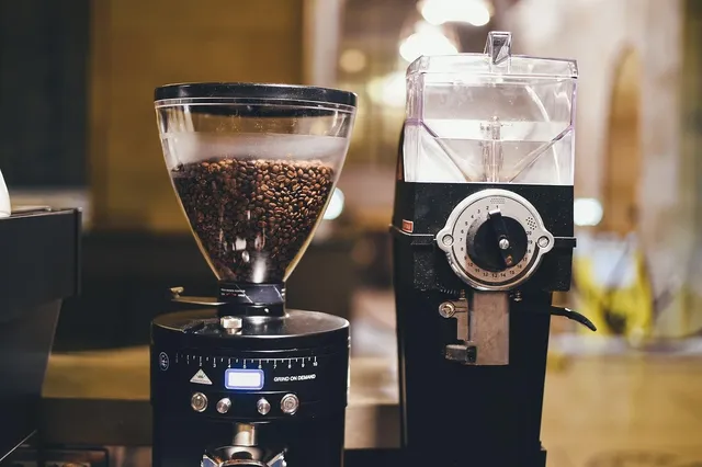 Black Leaf Rosenholz-Grinder 4 tlg. - Mary's Hanf